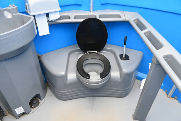 Best Portable toilet rental cost  in Edgewood, KY